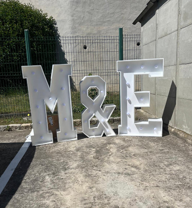 Lettre mixte gΓ©antes